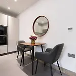 Central Reading Designer Studio Chrl F15